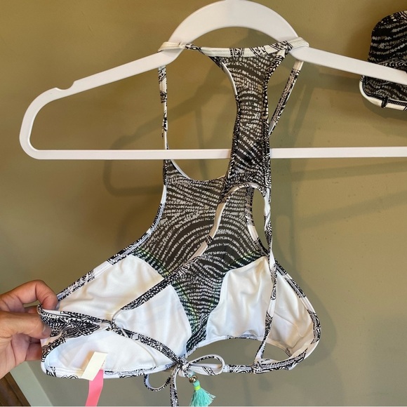 Victorias Secret Bikini Top Black Floral Bali Wave Mesh High Neck Crop Small S - Picture 13 of 15